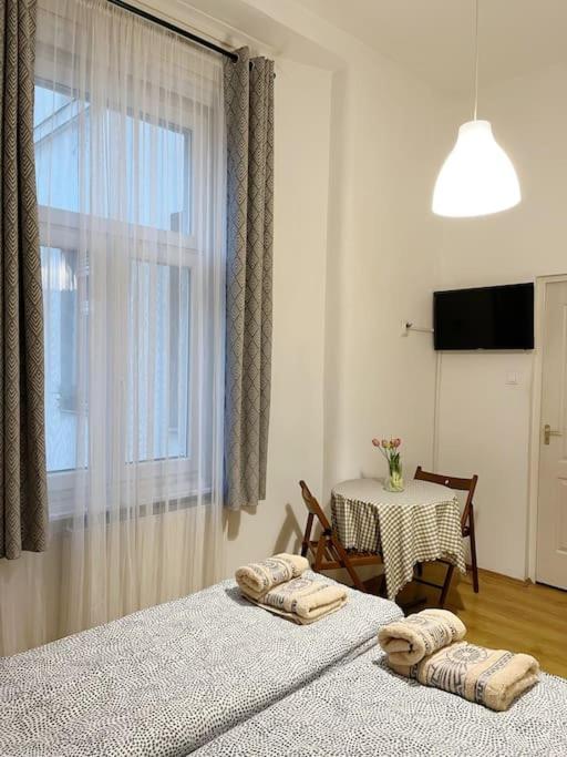 12# Sunflower Cozy Apartment Budapeste Exterior foto