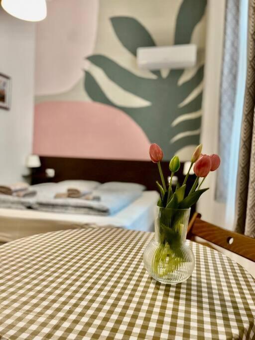12# Sunflower Cozy Apartment Budapeste Exterior foto